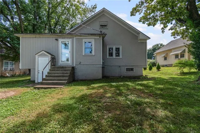 $239,000 | 2118 South Street, Lexington, MO 64067