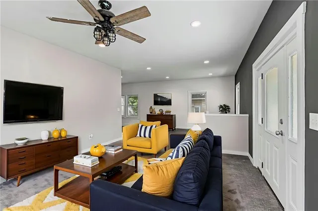 $239,000 | 2118 South Street, Lexington, MO 64067