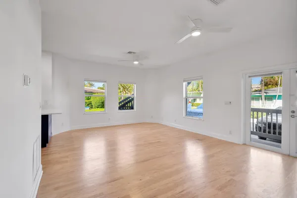 $3,950 | 21 Oceanview Drive, Boynton Beach, FL 33435