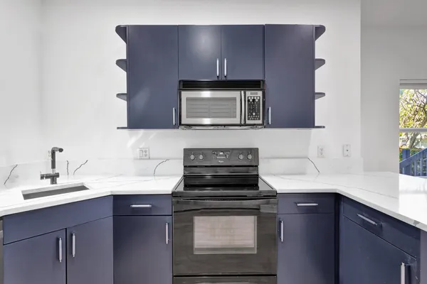 $3,950 | 21 Oceanview Drive, Boynton Beach, FL 33435