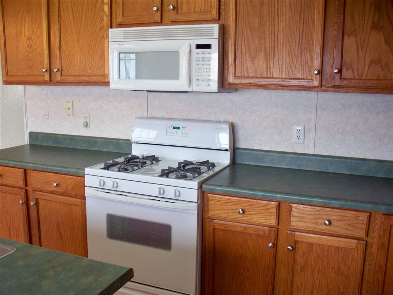 788 Root Pond Road Benson, VT 05743 - Photo 5 of 22