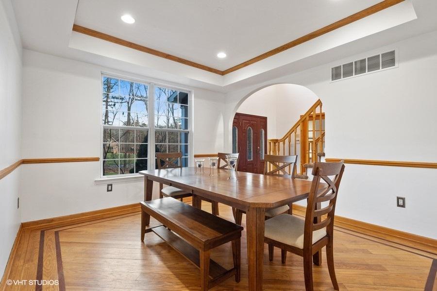133 Old Turkey Swamp Road Freehold, NJ 07728 - Photo 9 of 27 Tray ceiling