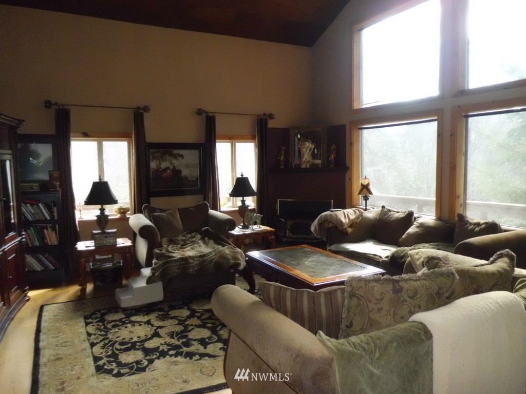 150 Porter Road Kalama, WA 98625 - Photo 5 of 25 Gallery Image 5