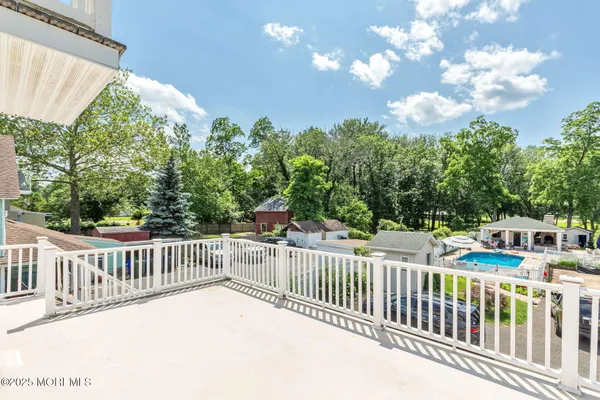 $3,500 | 76 South Street, Unit B, Eatontown, NJ 07724