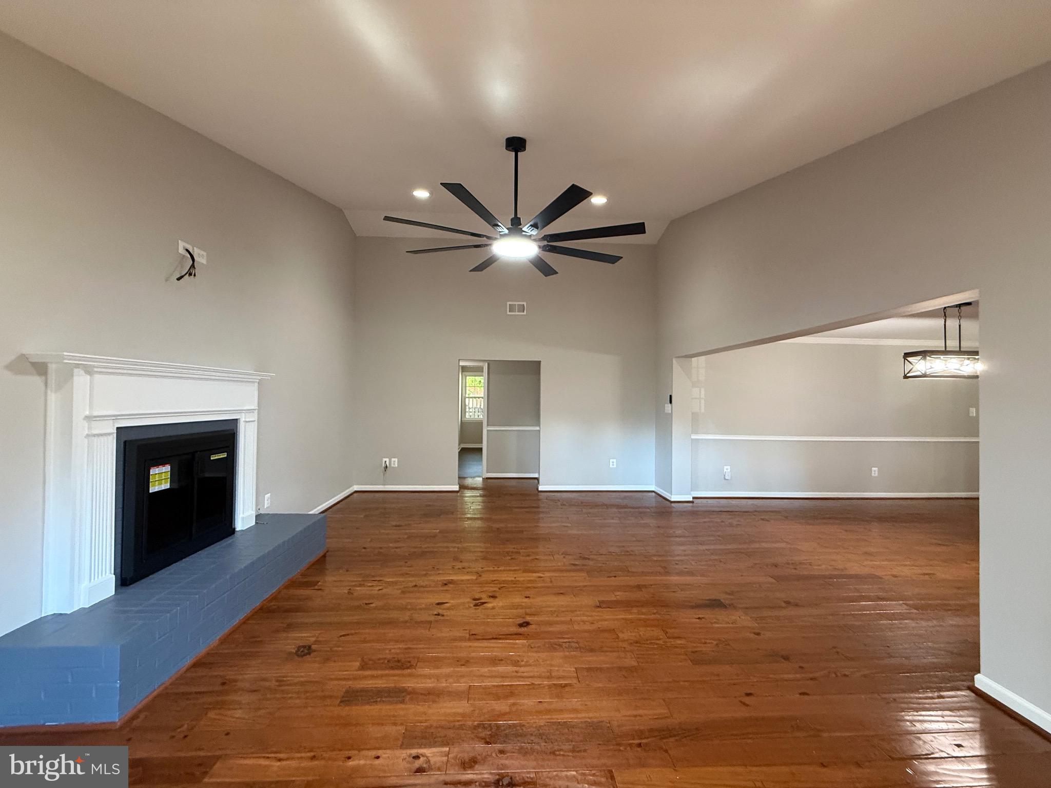 7412 Axton Street Springfield, VA 22151 - Photo 23 of 67 Living Room