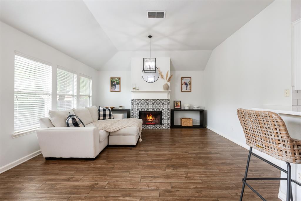 10012 Chadbourne Road Fort Worth, TX 76244 - Photo 12 of 25