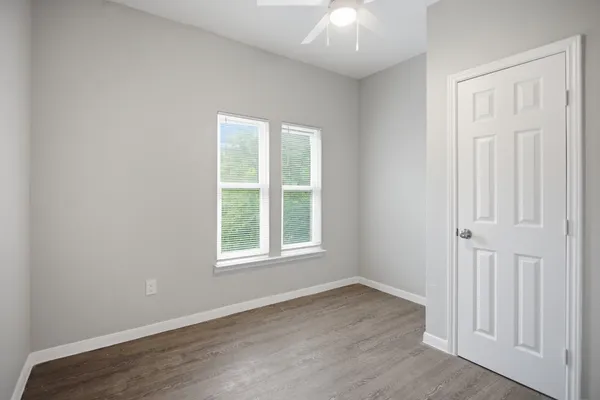 $2,495 | 611 Carpenter Avenue, Unit 201, Austin, TX 78753