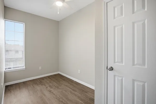 $2,495 | 611 Carpenter Avenue, Unit 201, Austin, TX 78753