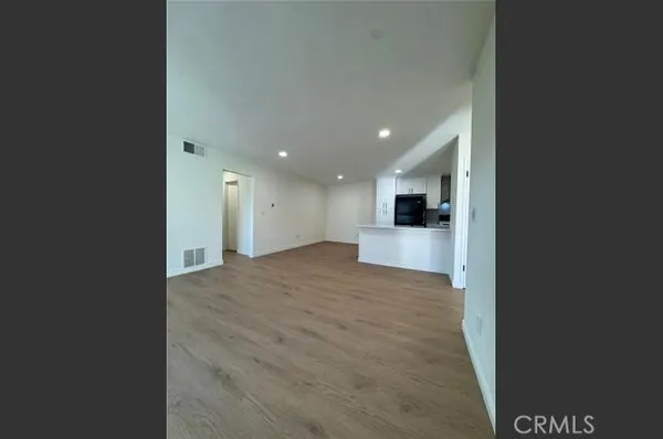 $2,950 | 2511 West Sunflower Avenue, Unit F11, Santa Ana, CA 92704