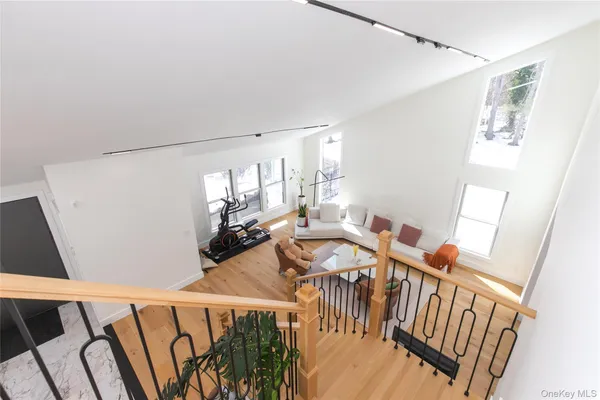 $2,798,000 | 45 Carriage Court, Muttontown, NY 11791