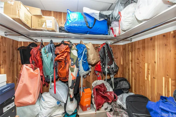 $2,798,000 | 45 Carriage Court, Muttontown, NY 11791