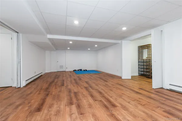 $2,798,000 | 45 Carriage Court, Muttontown, NY 11791