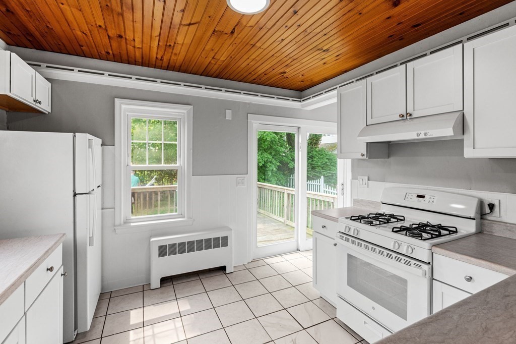 58 Townly Road Watertown, MA 02472 - Photo 17 of 27