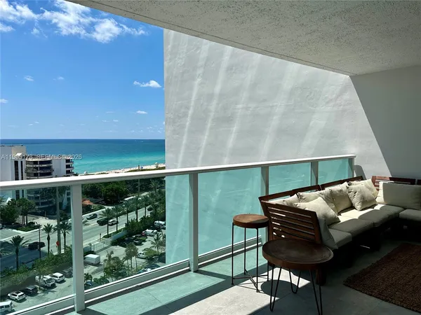 $4,750 | 100 Bayview Drive, Unit 1405, Sunny Isles Beach, FL 33160