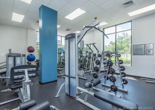 $4,750 | 100 Bayview Drive, Unit 1405, Sunny Isles Beach, FL 33160