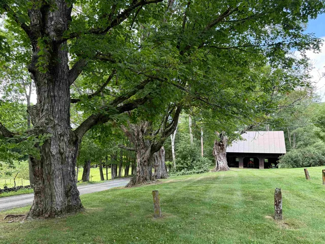 $985,000 | 1782 Randall Road, Woodstock, VT 05091