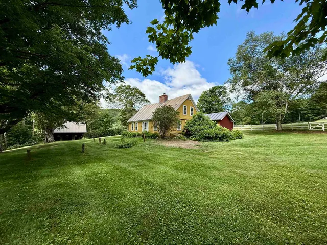 $985,000 | 1782 Randall Road, Woodstock, VT 05091