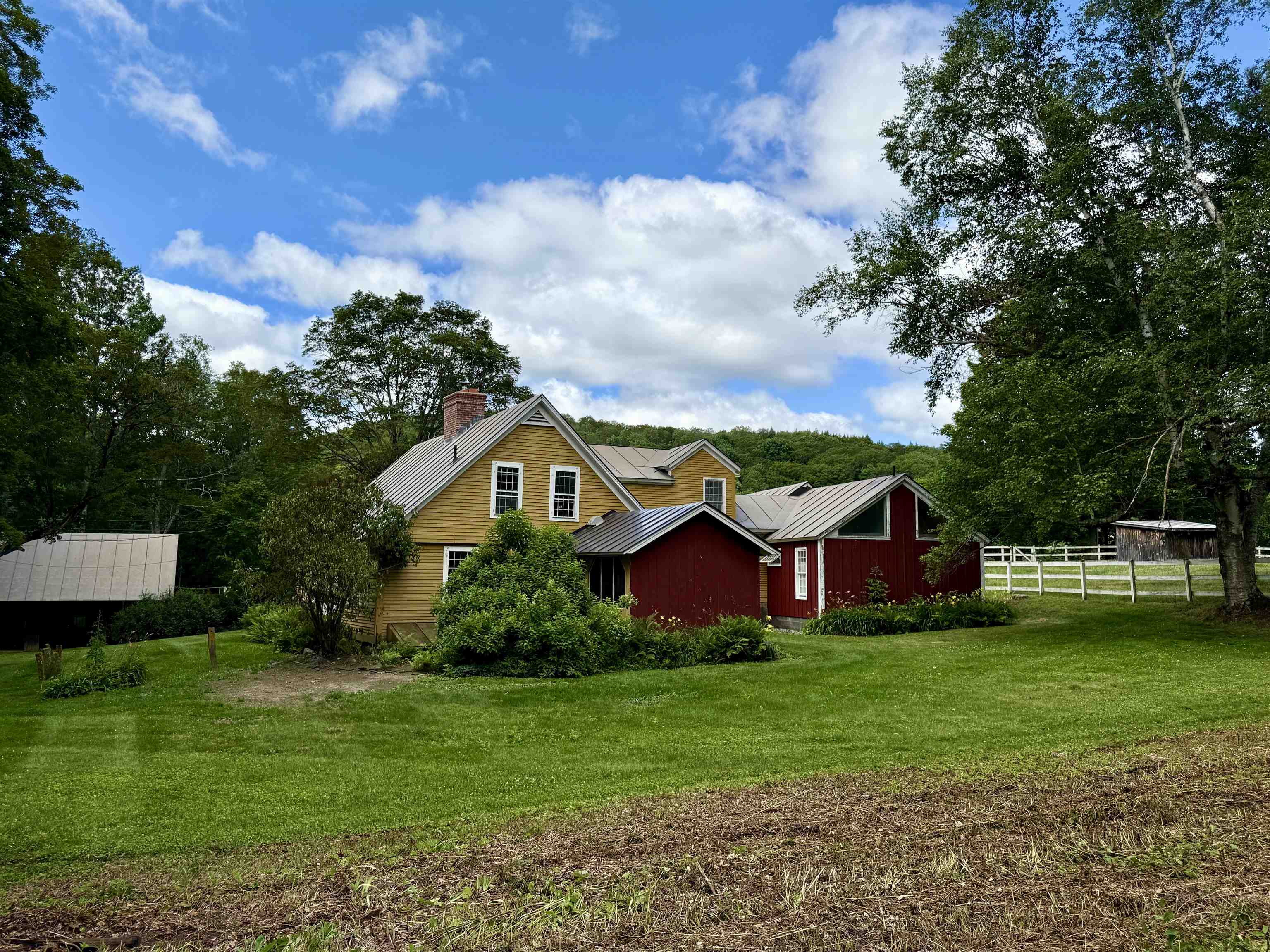 1782 Randall Road Woodstock, VT 05091 - Photo 5 of 37
