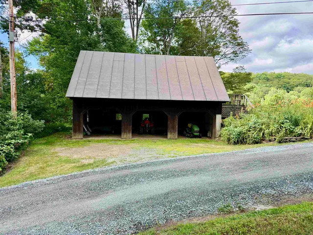 $985,000 | 1782 Randall Road, Woodstock, VT 05091