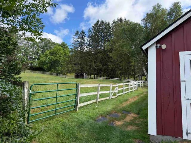 $985,000 | 1782 Randall Road, Woodstock, VT 05091