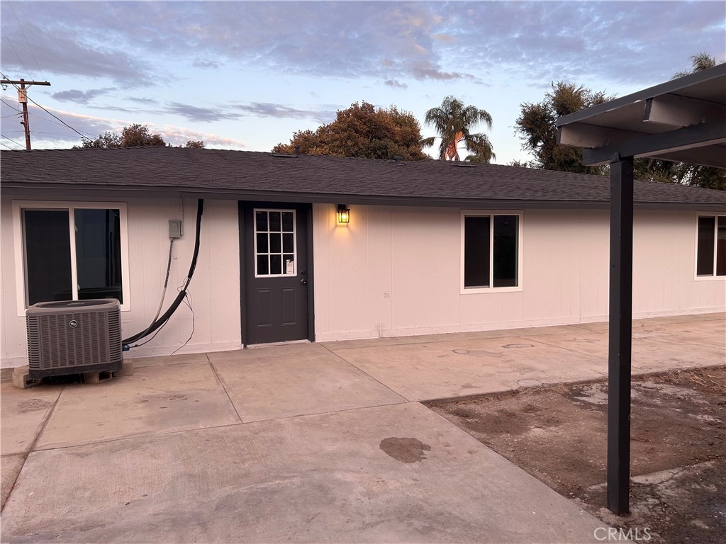 5844 Montgomery Street Riverside, CA 92503 - Photo 25 of 34 Gallery Image 25