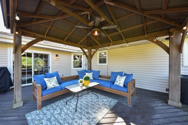 $429,900 | N95W24950 Norwauk Road, Lisbon, WI 53017