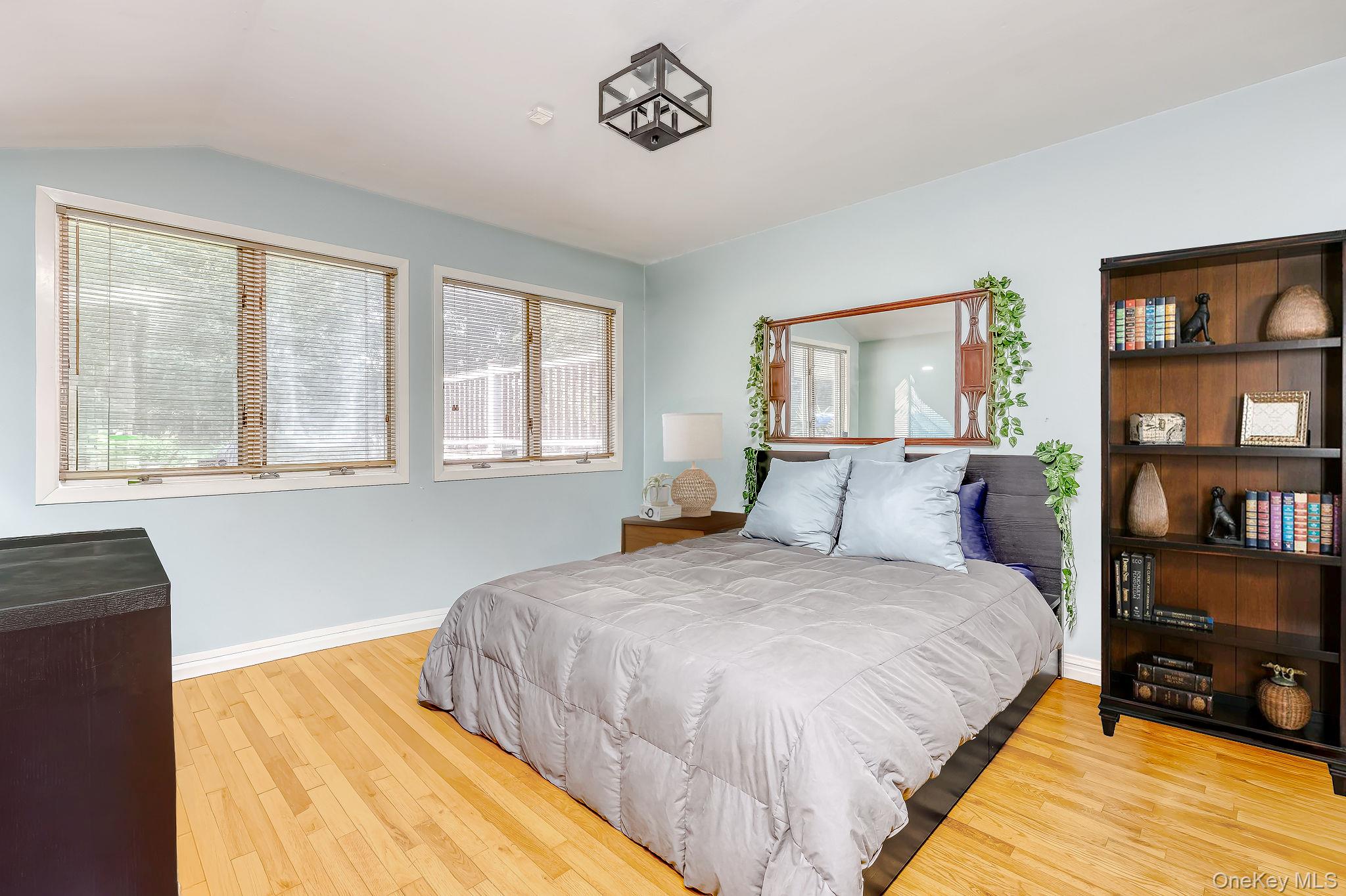 10 Longbow Road Suffern, NY 10901 - Photo 16 of 27