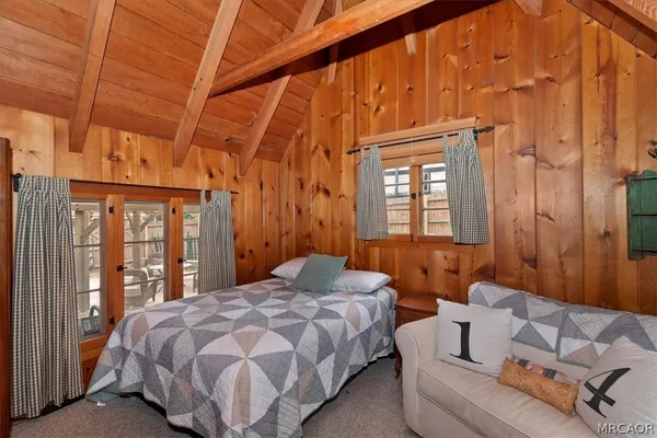 $2,450 | 295 Sunset Drive, Lake Arrowhead, CA 92352