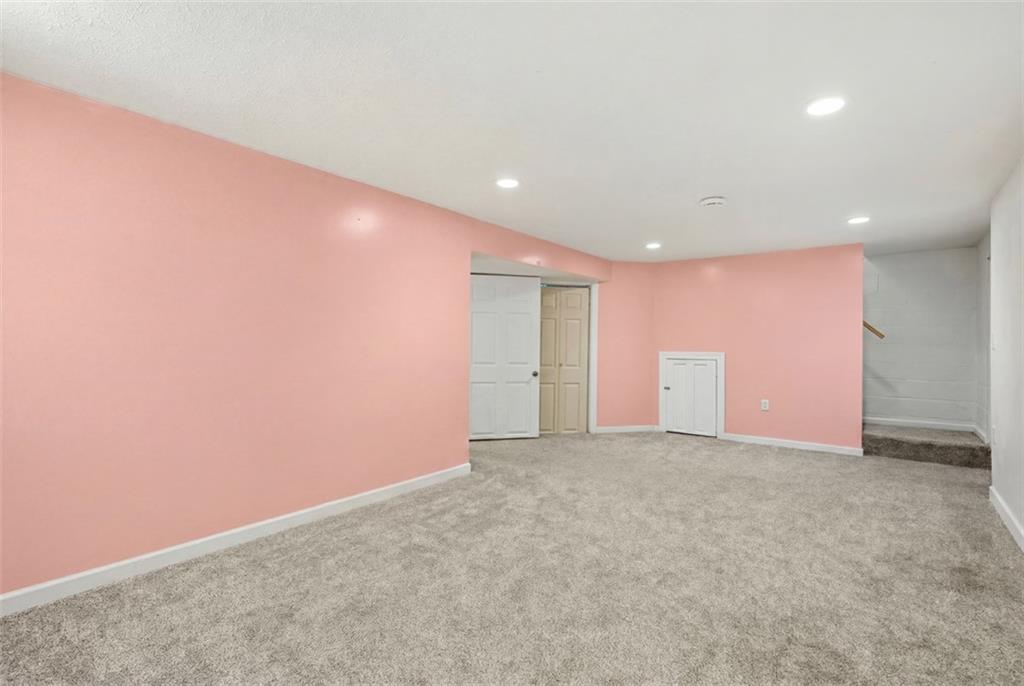 114 Hartzell Road Zelienople, PA 16063 - Photo 21 of 38