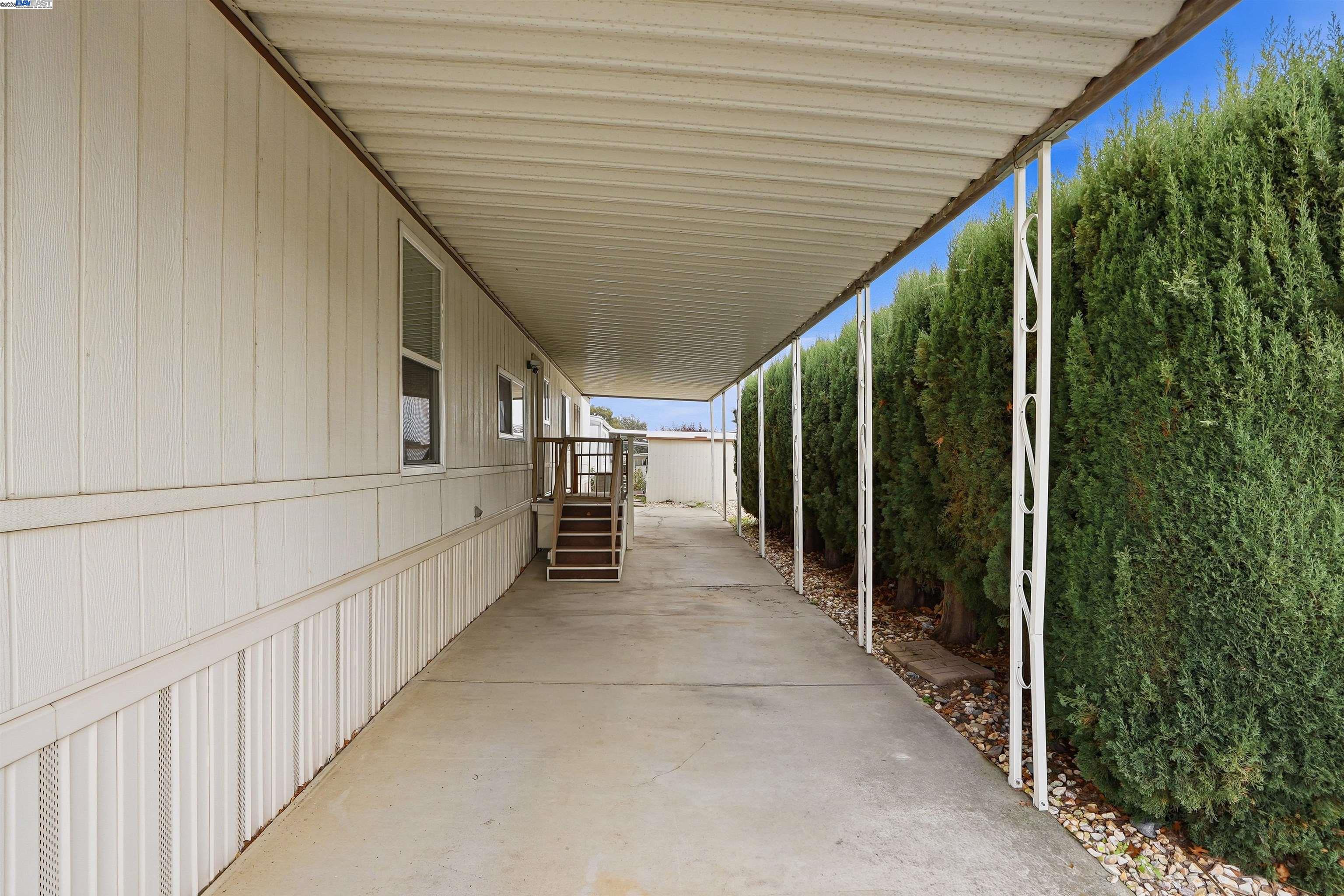 61 Pali Way Pittsburg, CA 94565 - Photo 4 of 44