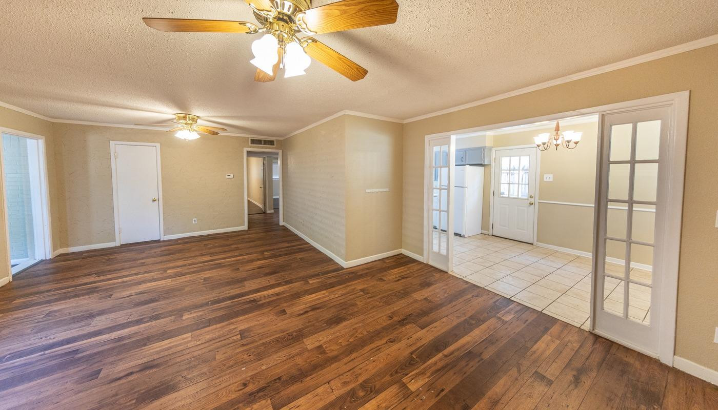 4318 41st Street Lubbock, TX 79413 - Photo 4 of 24 Photo 4