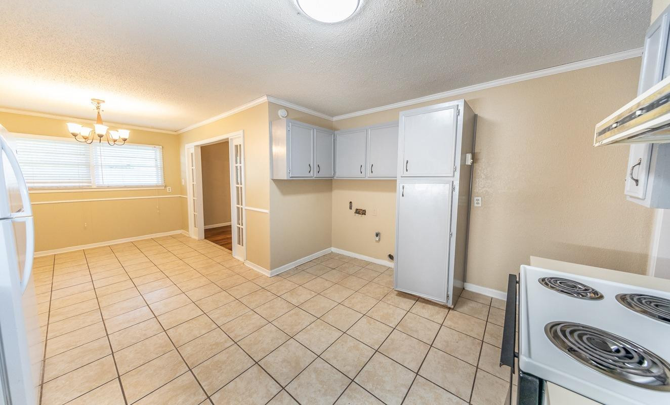 4318 41st Street Lubbock, TX 79413 - Photo 7 of 24 Photo 7