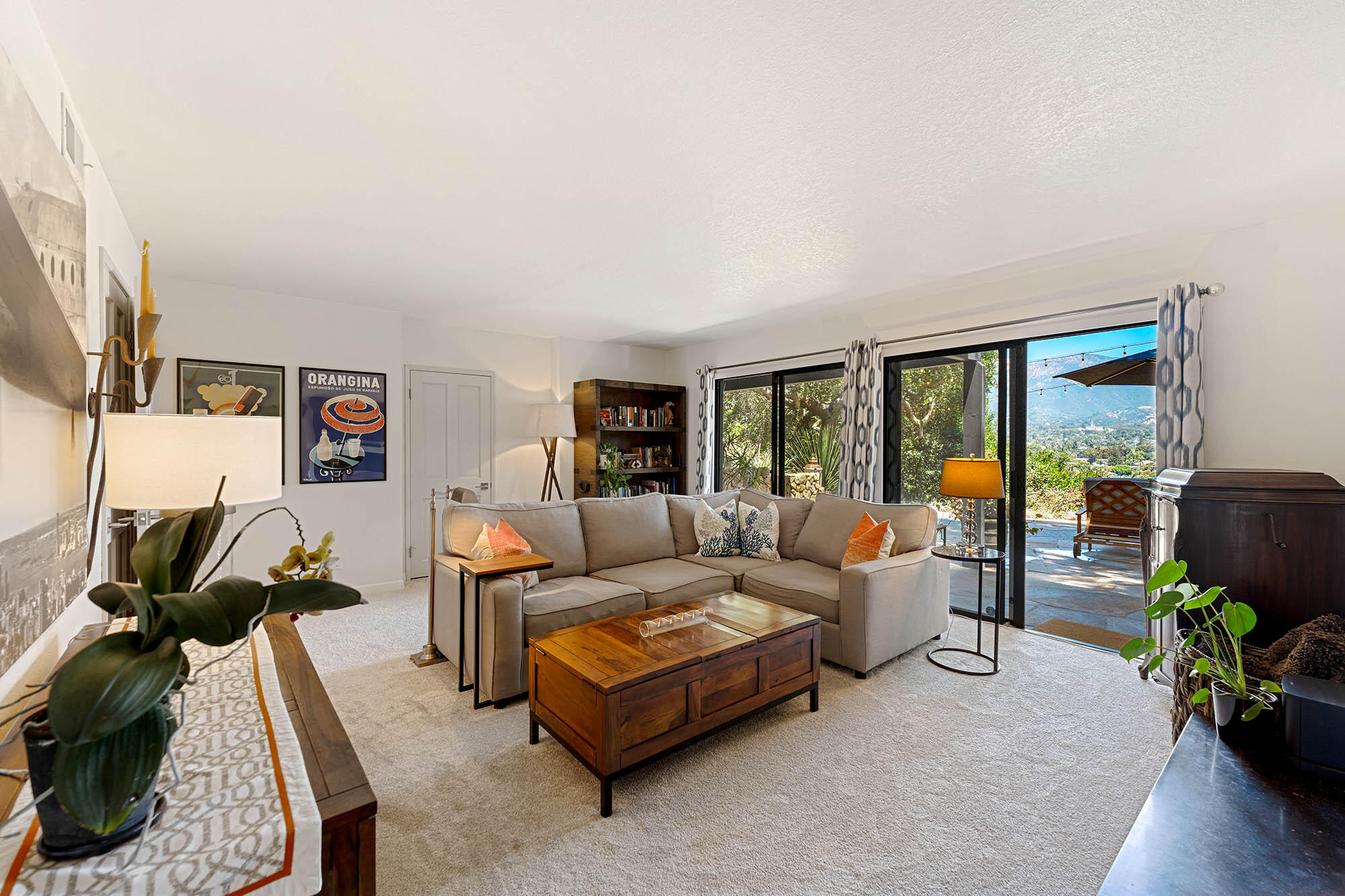 1118 Nirvana Road Santa Barbara, CA 93101 - Photo 43 of 88 43 TV_Media Room_ROY7523