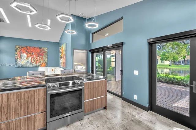 $774,900 | 225 East Bayridge Drive, Weston, FL 33326