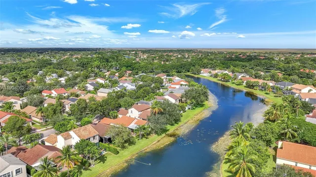 $774,900 | 225 East Bayridge Drive, Weston, FL 33326