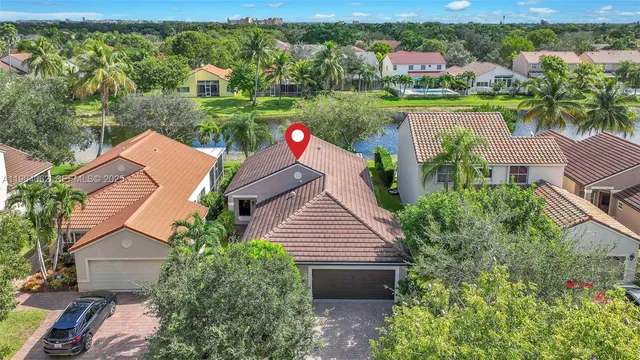 $774,900 | 225 East Bayridge Drive, Weston, FL 33326