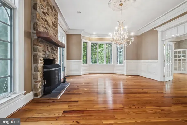 a view of a living room