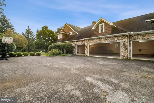 $2,500,000 | 10606 Candlewick Road, Stevenson, MD 21153