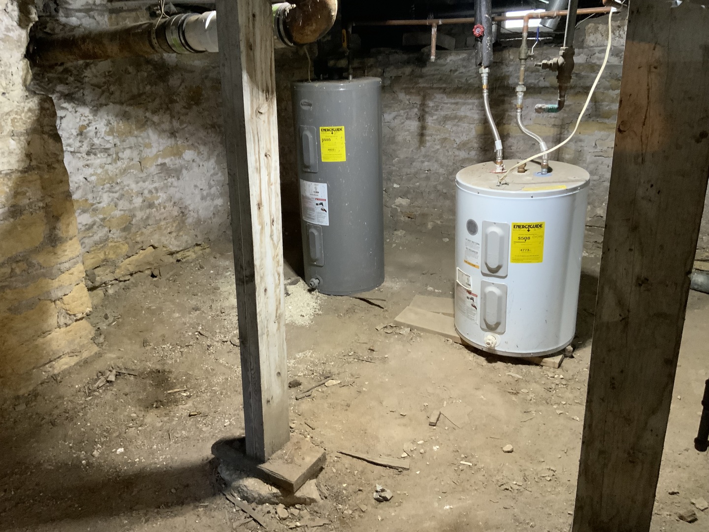 404 South Batavia Avenue Batavia, IL 60510 - Photo 35 of 37 a view of a bathroom