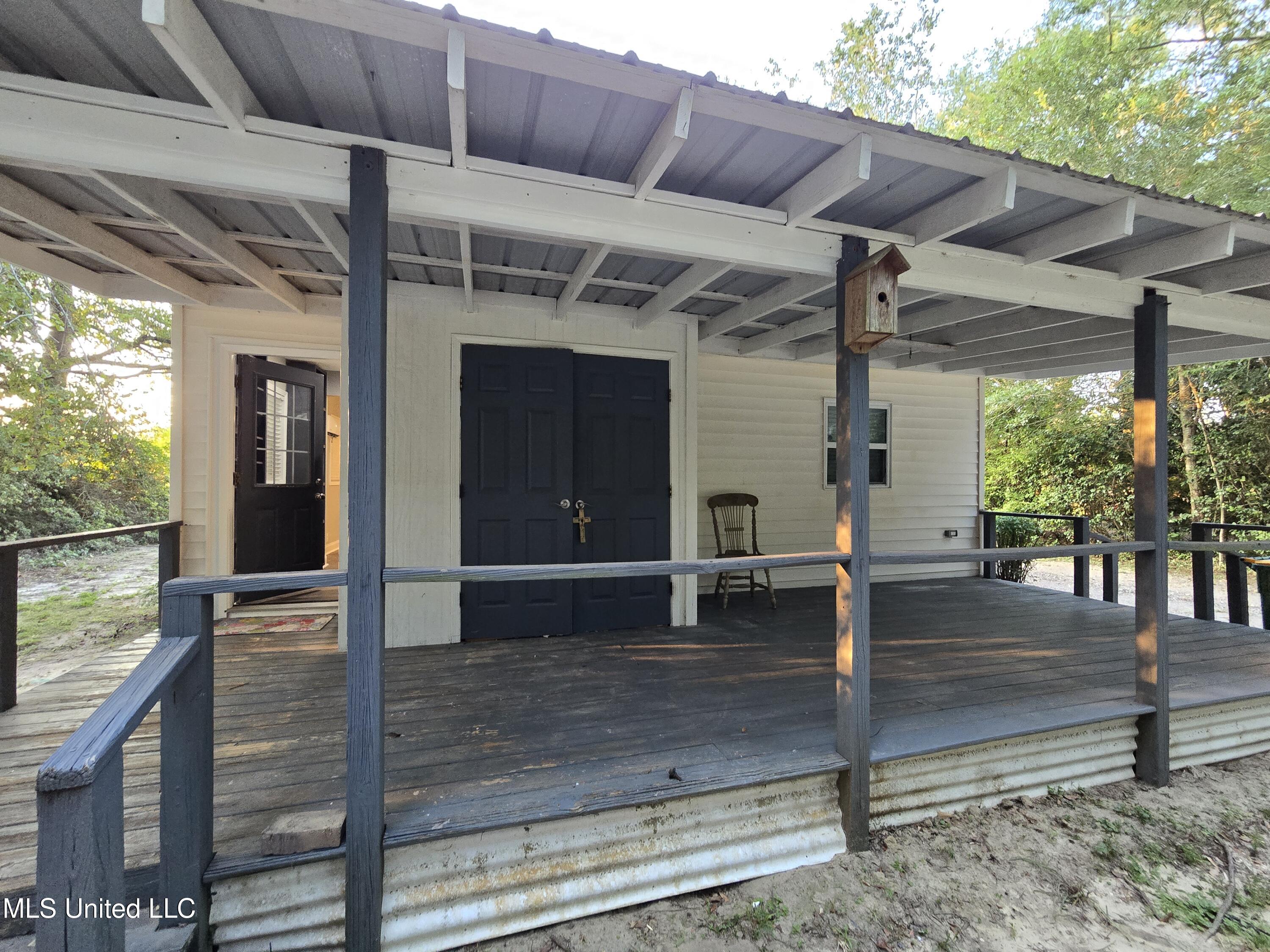 14691 North Swan Road Gulfport, MS 39503 - Photo 14 of 25 20240812_190304
