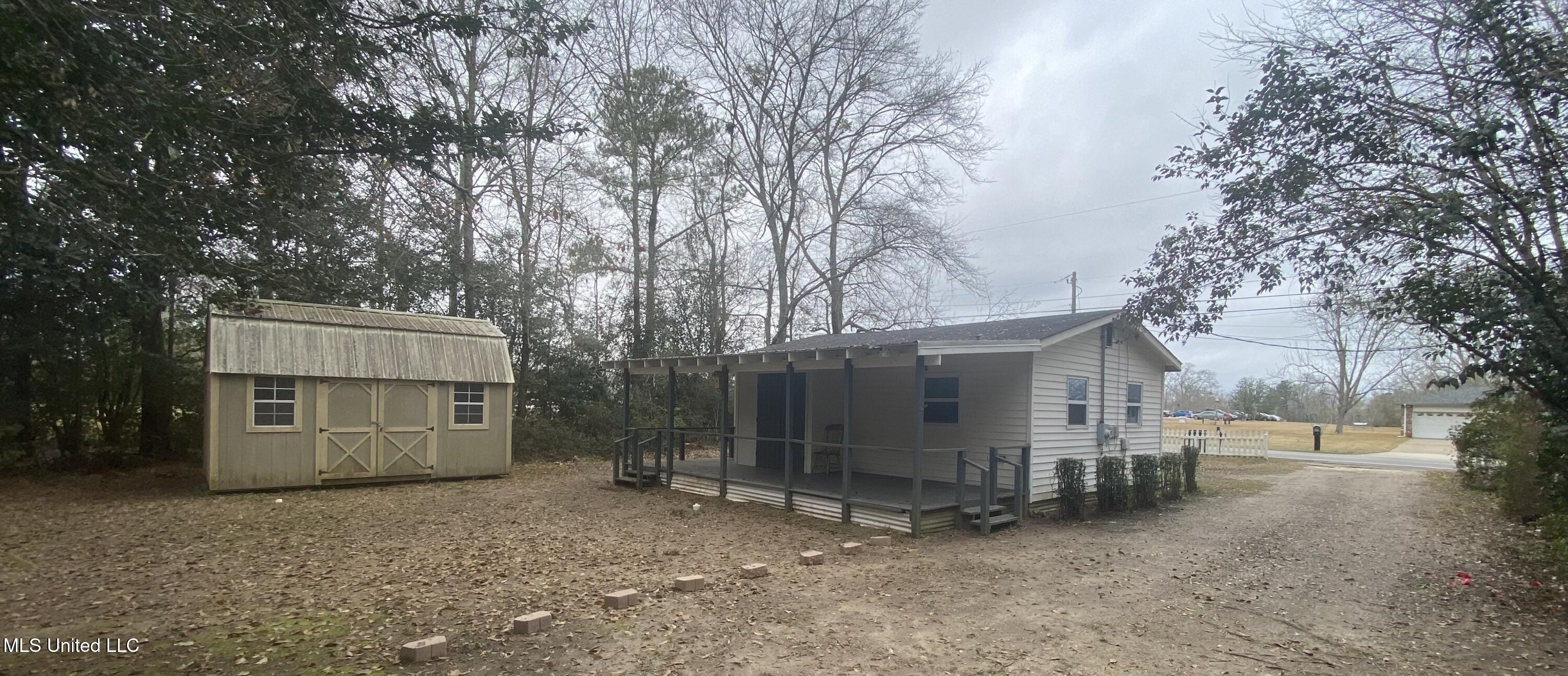 14691 North Swan Road Gulfport, MS 39503 - Photo 22 of 25 14691 N Swan Rd