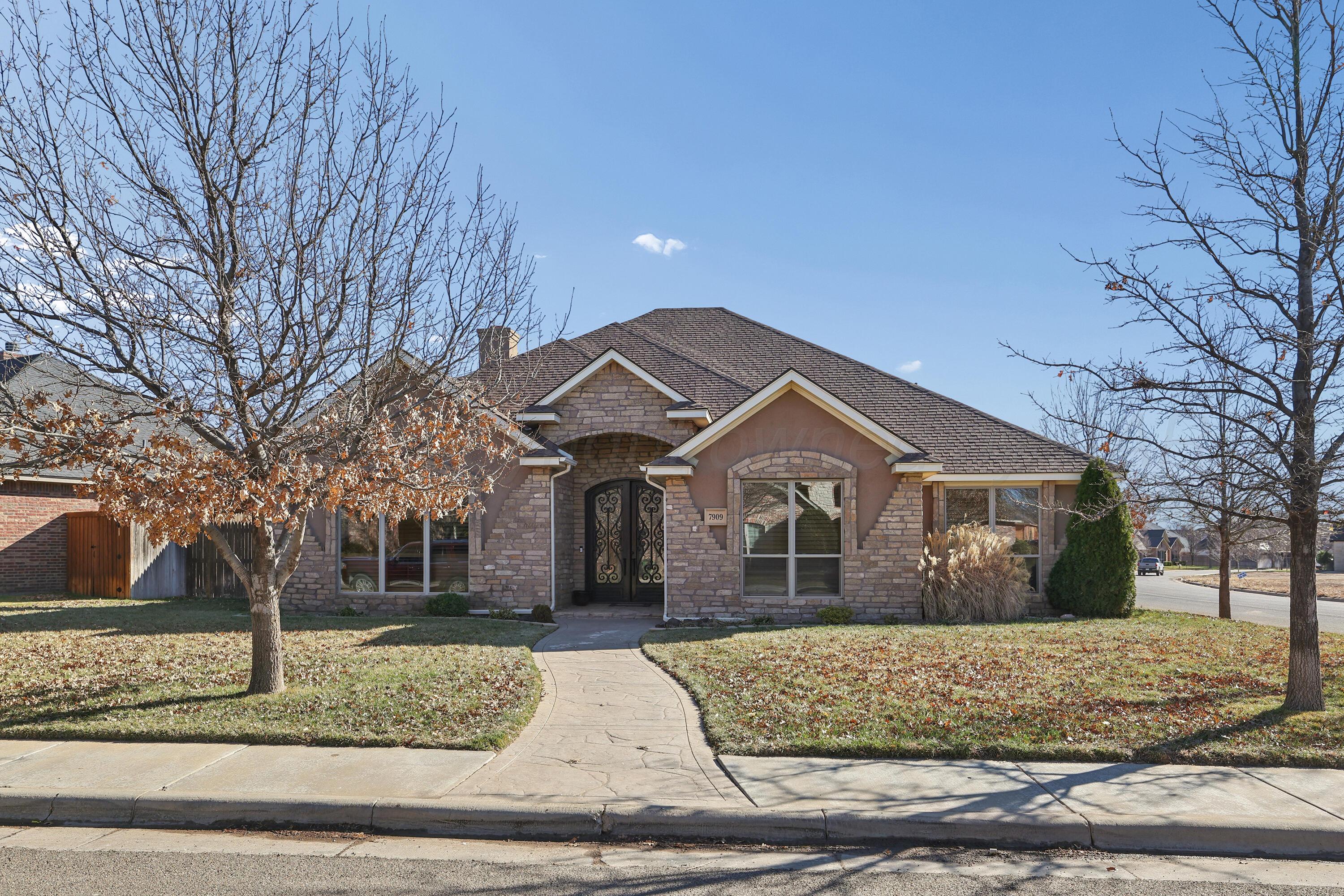 7909 London Court Amarillo, TX 79119 - Photo 1 of 34 1-Front