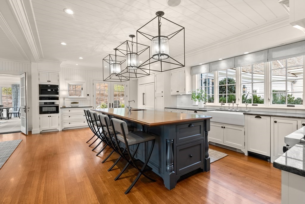 76 Robin Road Weston, MA 02493 - Photo 20 of 41