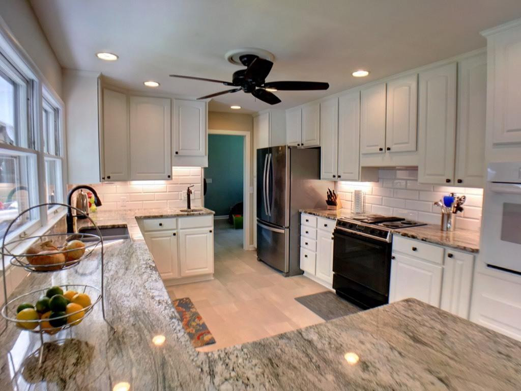 2140 Heatherly Road Kingsport, TN 37660 - Photo 9 of 36 Photo 9