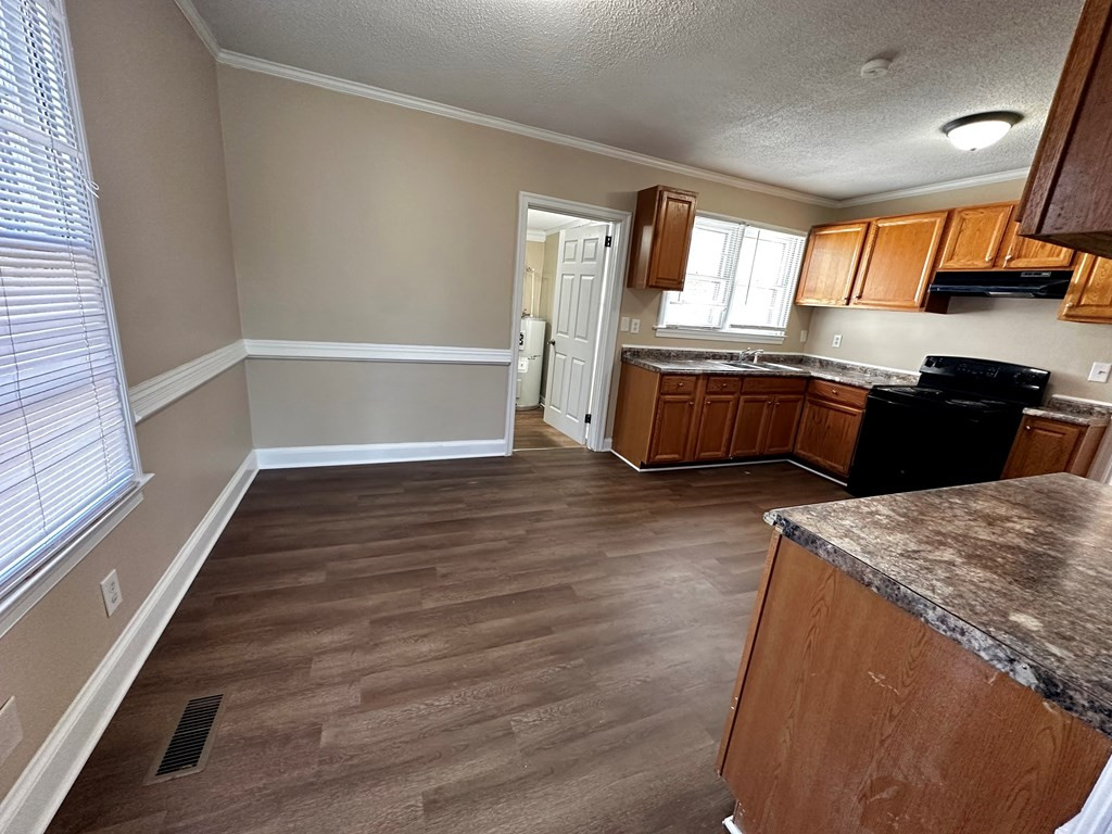 991 Meadowbrook Road Sumter, SC 29153 - Photo 10 of 31 Gallery Image 10