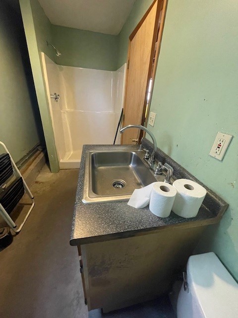604 Bridge Road Northampton, MA 01060 - Photo 6 of 9 a bathroom with a sink toilet and mirror
