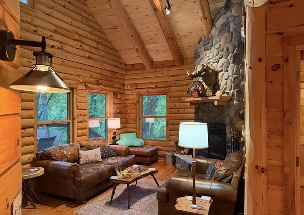 $379,900 | 3118 2nd, Oxford, WI 53952