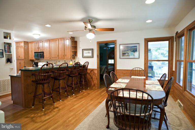 19386 Teman Road Beaverdam, VA 23015 - Photo 27 of 28 Dining Room