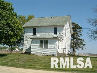 1326 Washington Avenue Bennett, IA 52721 - Photo 1 of 9 Gallery Image 1