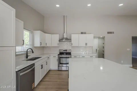 $715,000 | 6443 East Sandra Terrace, Scottsdale, AZ 85254